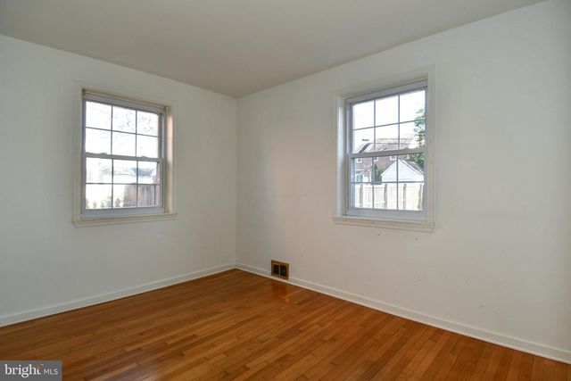 7907 OAKDALE AVE, Baltimore, MD 21234