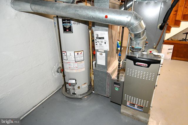 7907 OAKDALE AVE, Baltimore, MD 21234