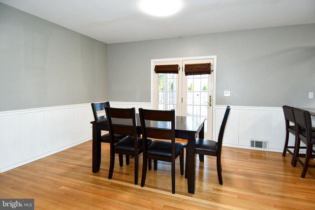 7907 OAKDALE AVE, Baltimore, MD 21234