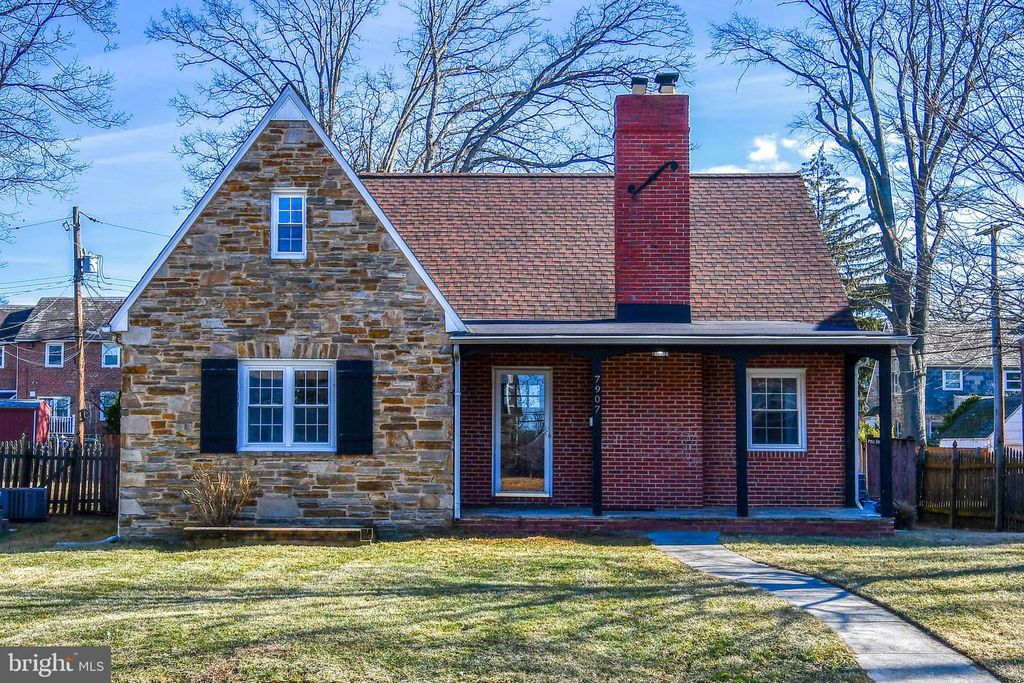 7907 OAKDALE AVE, Baltimore, MD 21234