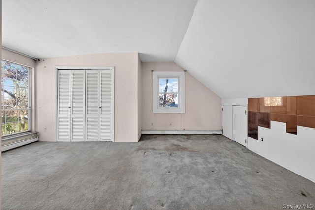 2 Kirkup Street, Bay Shore, NY 11706