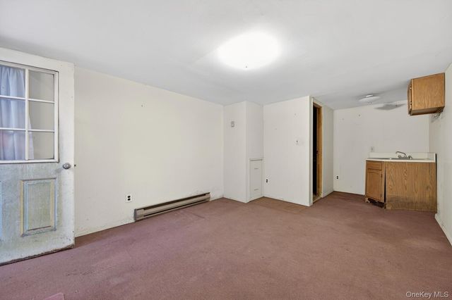 2 Kirkup Street, Bay Shore, NY 11706