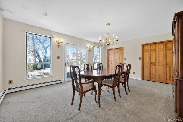 2 Kirkup Street, Bay Shore, NY 11706