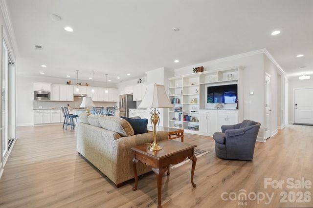 5247 Looking Glass Trail, Denver, NC 28037