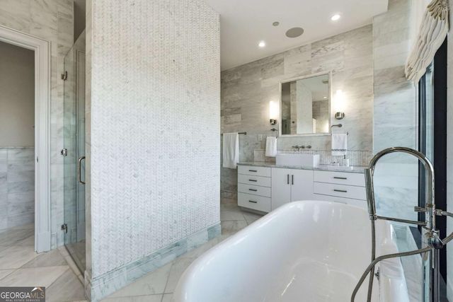 750 Park Avenue NE 37E, Atlanta, GA 30326