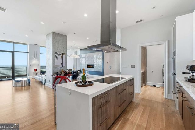 750 Park Avenue NE 37E, Atlanta, GA 30326