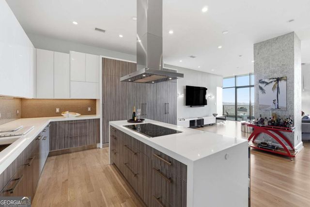 750 Park Avenue NE 37E, Atlanta, GA 30326