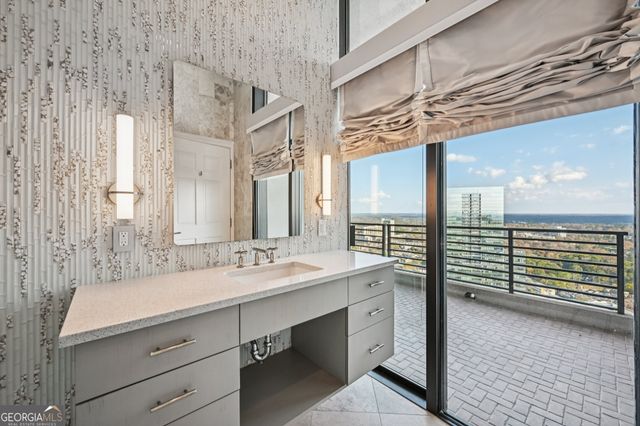 750 Park Avenue NE 37E, Atlanta, GA 30326