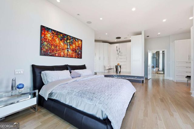 750 Park Avenue NE 37E, Atlanta, GA 30326