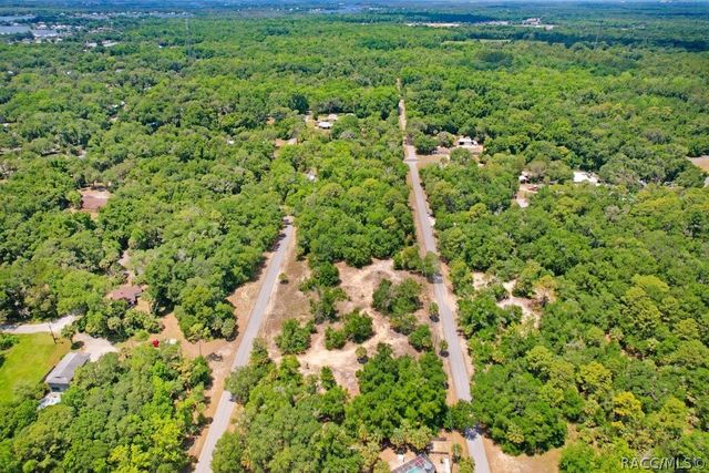 610 NE 13th Terrace, Crystal River, FL 34428