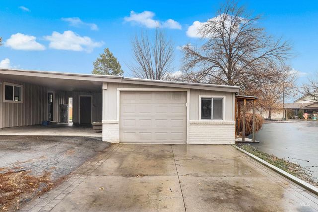 562 S Victoria Dr, Boise, ID 83705