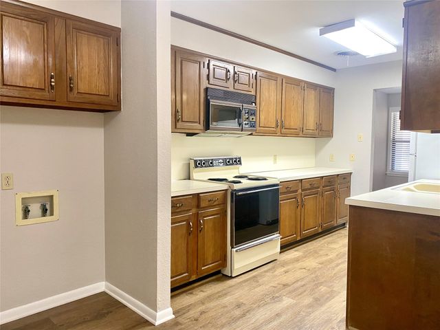 3742 Crossroads Drive, Abilene, TX 79605