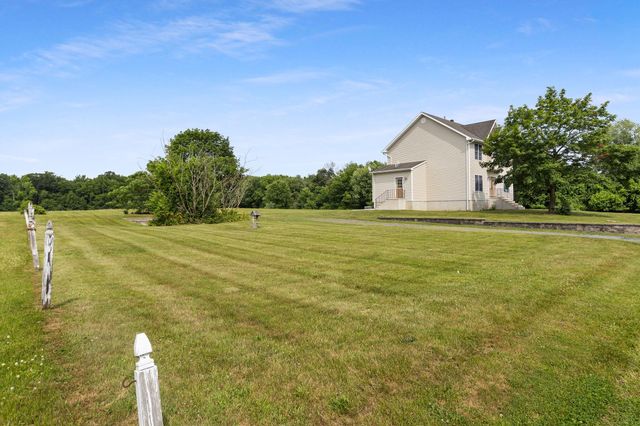 241 WINDSOR RD, Robbinsville, NJ 08691
