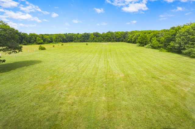 241 WINDSOR RD, Robbinsville, NJ 08691