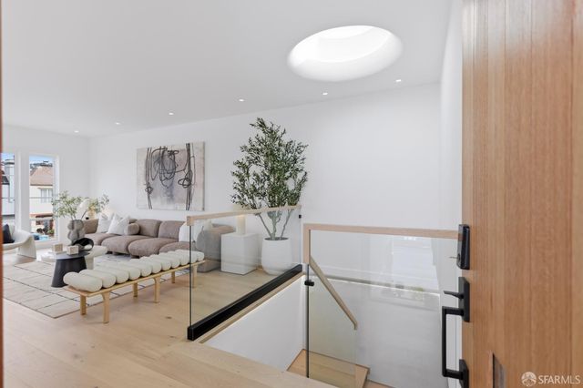 2501 Moraga Street, San Francisco, CA 94122