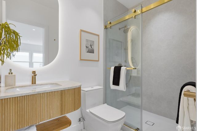 2501 Moraga Street, San Francisco, CA 94122