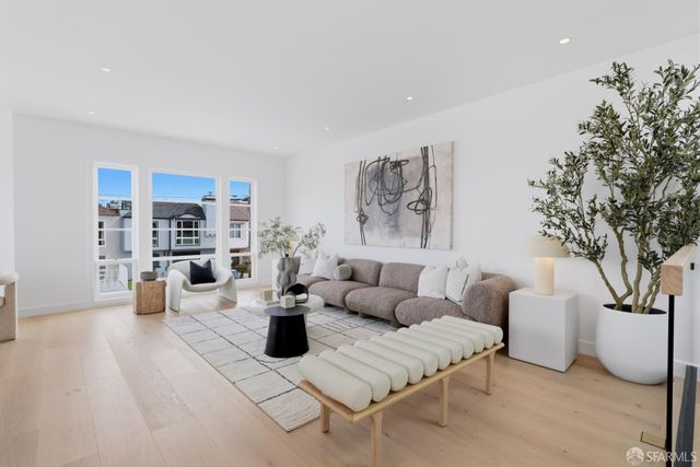 2501 Moraga Street, San Francisco, CA 94122