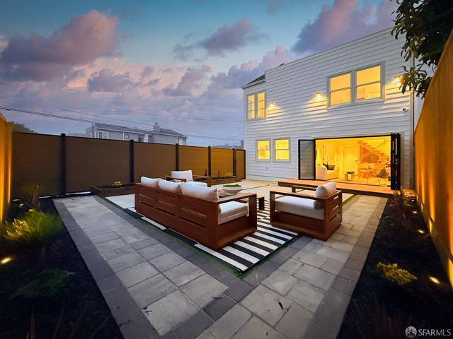 2501 Moraga Street, San Francisco, CA 94122