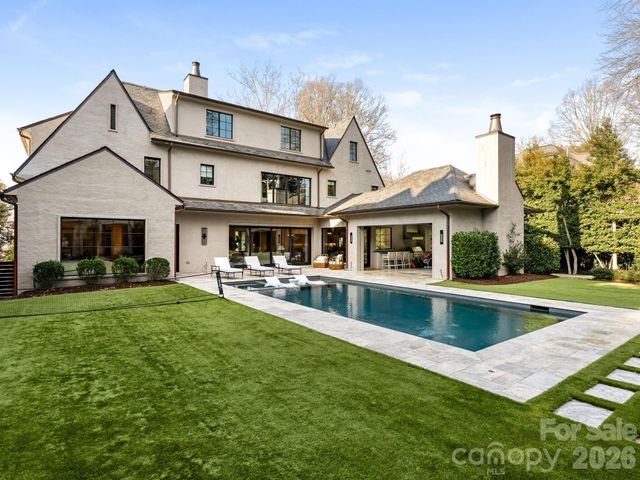 1919 Shoreham Drive, Charlotte, NC 28211