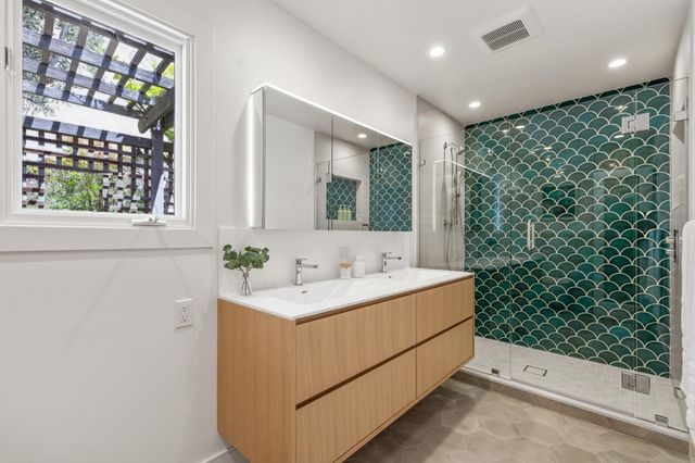 260 Alvarado Rd, Berkeley, CA 94705