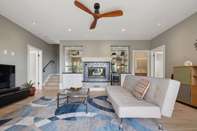 260 Alvarado Rd, Berkeley, CA 94705