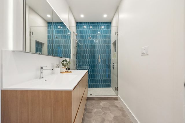 260 Alvarado Rd, Berkeley, CA 94705