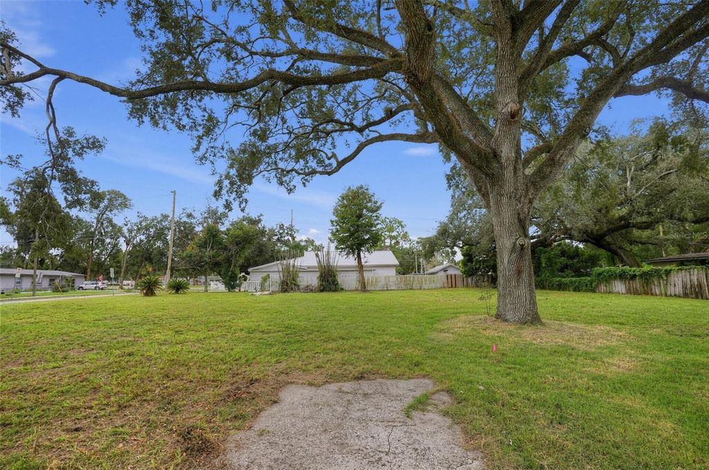 Image 17 of property listing at 3036 CONDEL DRIVE, Orlando, FL 32812