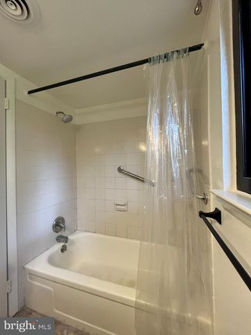 732-A PUTNAM BLVD, Wallingford, PA 19086