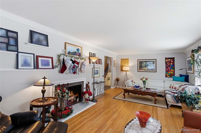 3873 Top View Court, Bloomfield Village, MI 48304