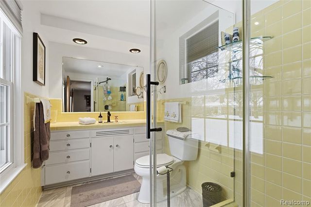 3873 Top View Court, Bloomfield Village, MI 48304