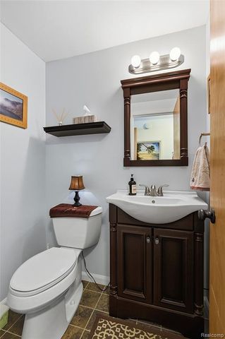 3873 Top View Court, Bloomfield Village, MI 48304