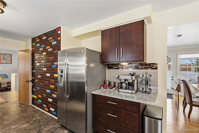 3873 Top View Court, Bloomfield Village, MI 48304