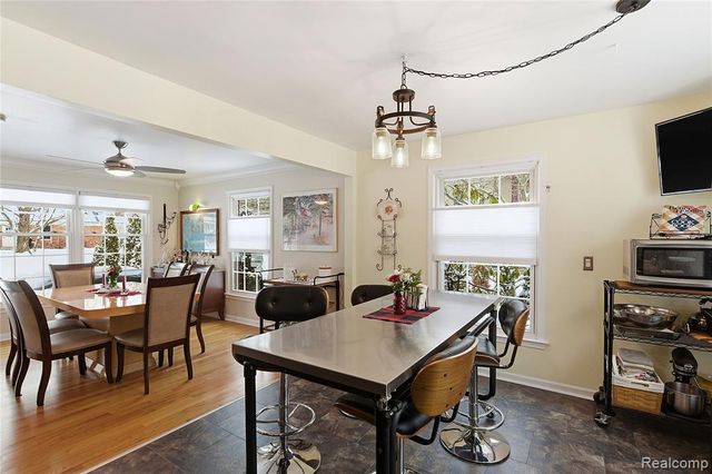 3873 Top View Court, Bloomfield Village, MI 48304