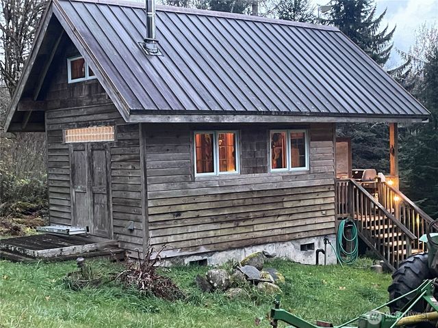 106 Crocker Lake Road, Quilcene, WA 98376