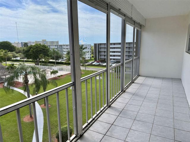 4700 Washington Street 507, Hollywood, FL 33021