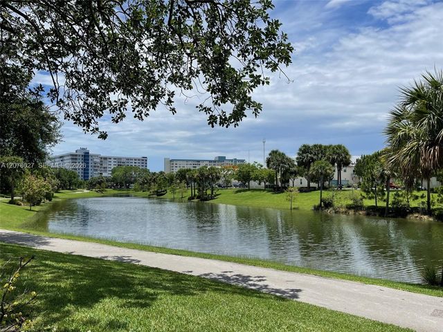 4700 Washington Street 507, Hollywood, FL 33021