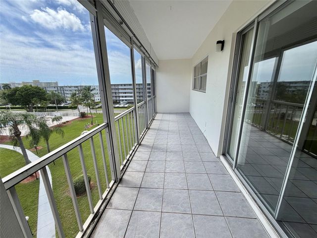4700 Washington Street 507, Hollywood, FL 33021