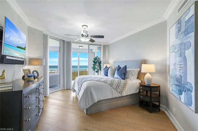 7117 Pelican Bay BLVD # 1607, Naples, FL 34108