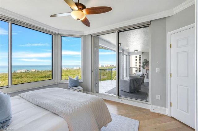 7117 Pelican Bay BLVD # 1607, Naples, FL 34108