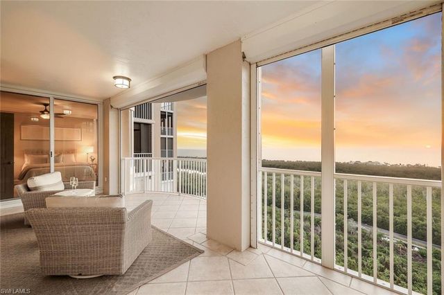 7117 Pelican Bay BLVD # 1607, Naples, FL 34108