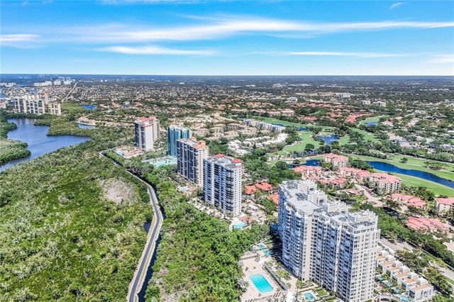 7117 Pelican Bay BLVD # 1607, Naples, FL 34108