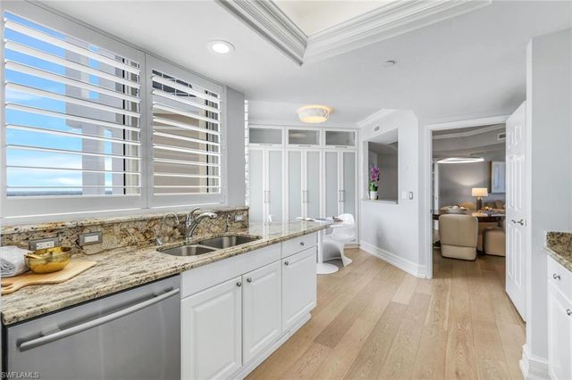 7117 Pelican Bay BLVD # 1607, Naples, FL 34108