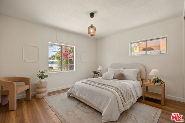 13126 Terra Bella Street, Pacoima (los Angeles), CA 91331
