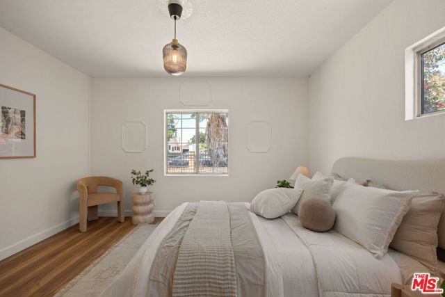 13126 Terra Bella Street, Pacoima (los Angeles), CA 91331