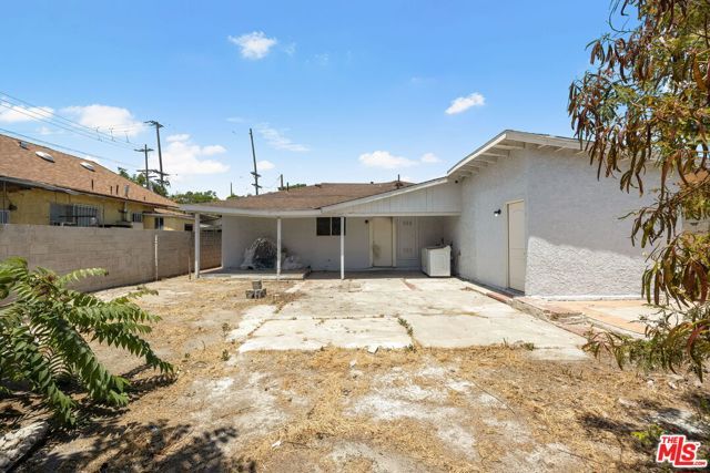 13126 Terra Bella Street, Pacoima (los Angeles), CA 91331