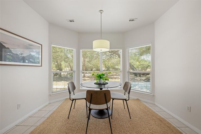 1211 Quail Ridge DR, Dripping Springs, TX 78620