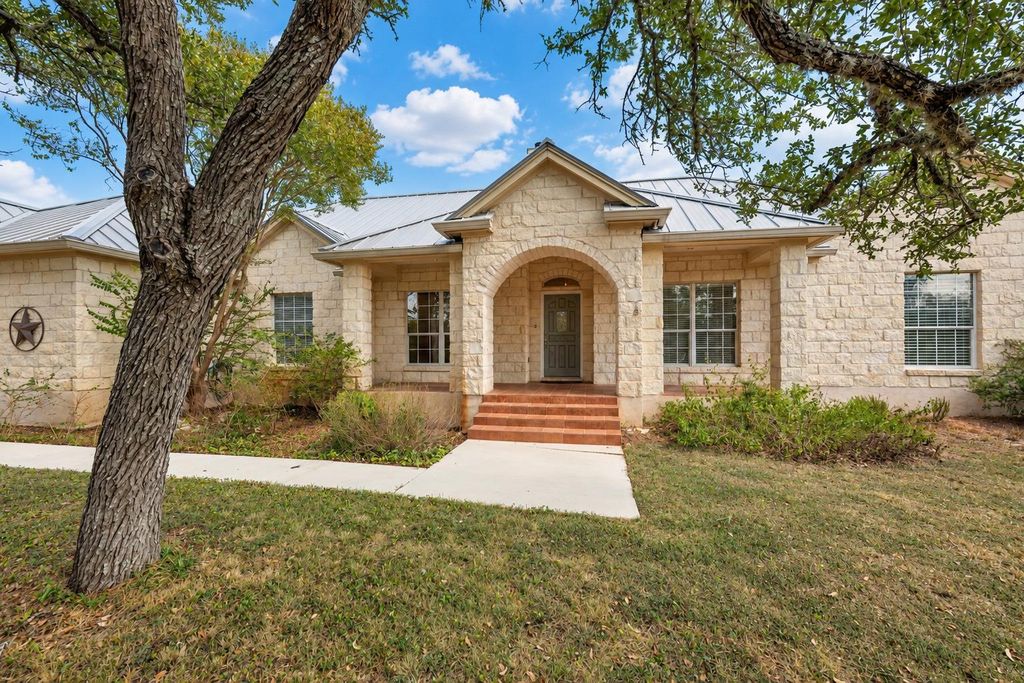 1211 Quail Ridge DR, Dripping Springs, TX 78620