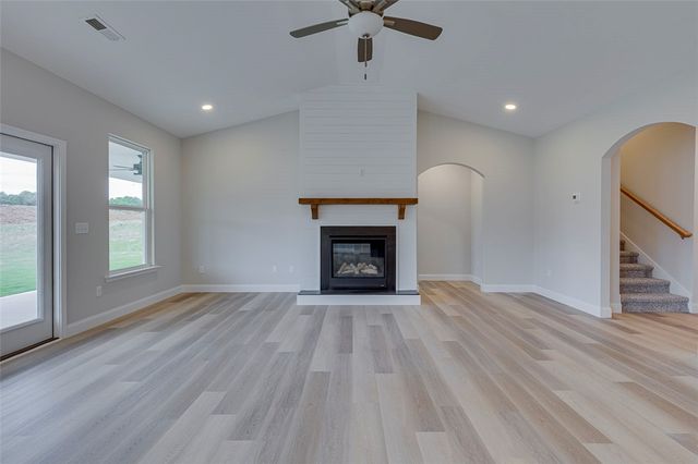 112 Walters Way, Pickens, SC 29671