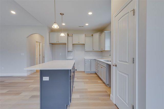 112 Walters Way, Pickens, SC 29671