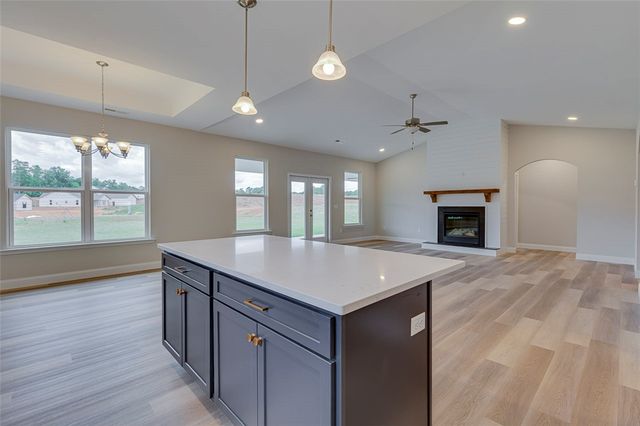 112 Walters Way, Pickens, SC 29671